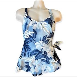 NWOT Roxanne Floral Print Bra
Sized V- Neck Sarong One Piece
Swimsuit Sz.14/36B.